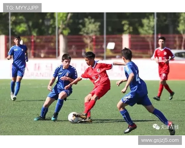 恒大足校受挫自由身证明成关键