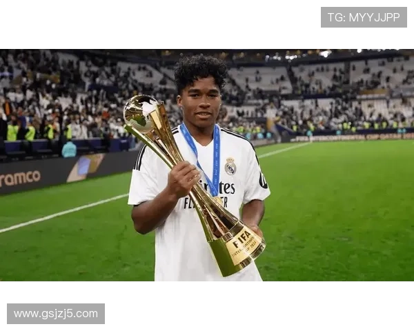 恩德里克从新星到冷板凳困境