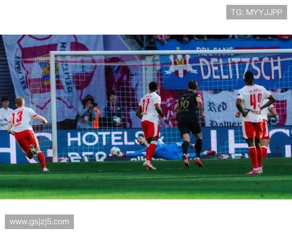 斯特拉斯堡征召影响大 查韦斯与阿尔萨斯球员同场