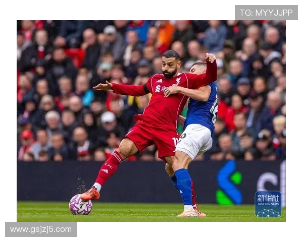 恩迪亚耶进球被判无效 萨拉赫破门追平杰拉德